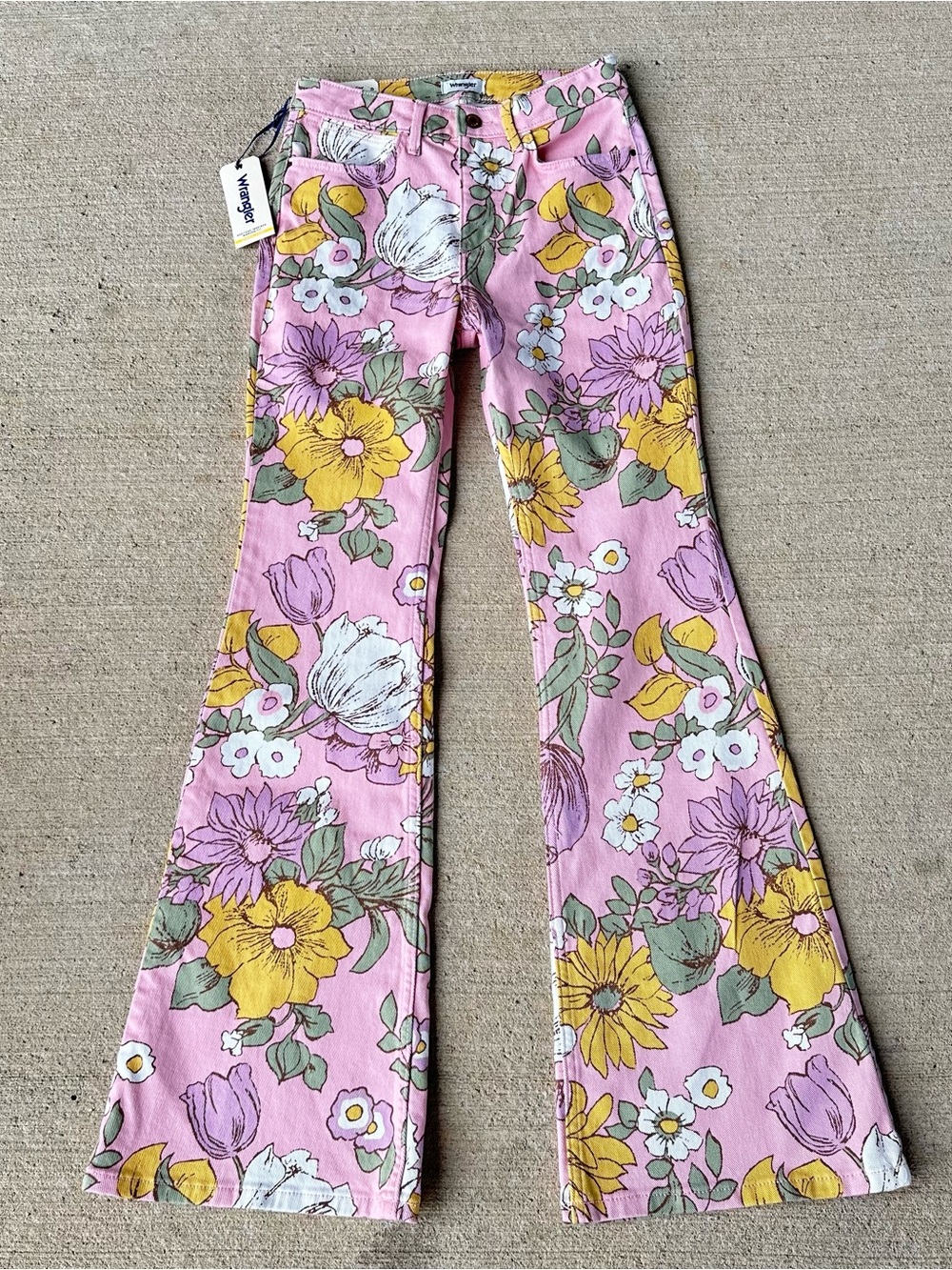 New With Tags Wrangler High Rise Flare Jeans Various Sizes - Picture 3 of 4
